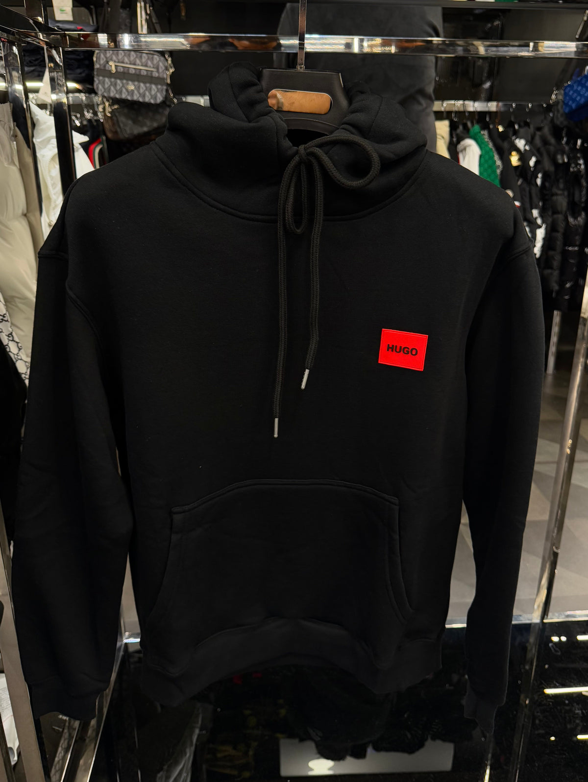 HUGO BOSS - ΦΟΥΤΕΡ OFFERS