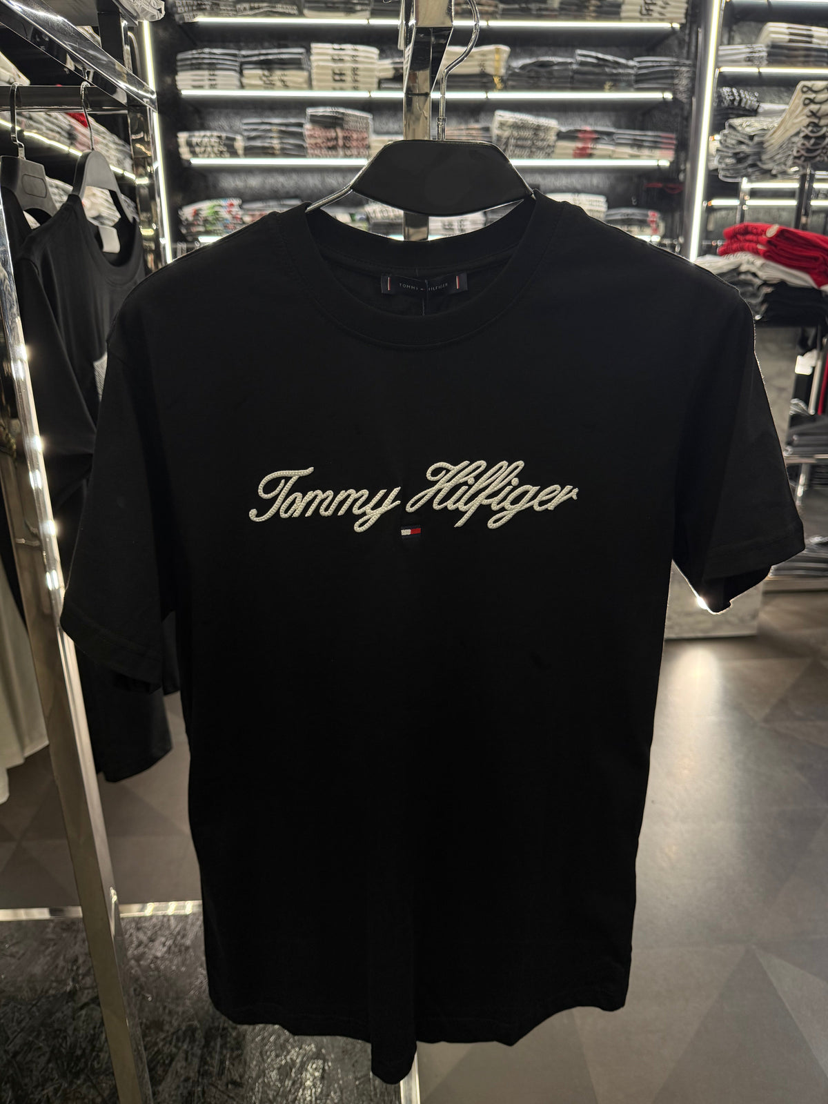 TOMMY HILFIGER T-SHIRT 3A QUALITY