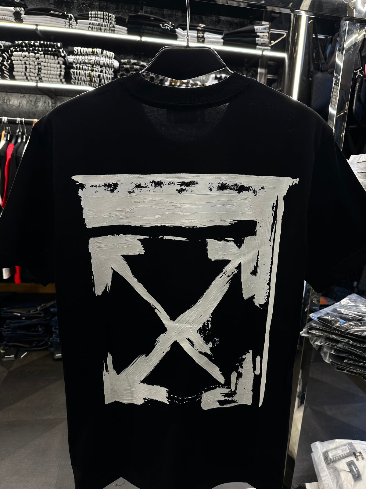 OFF WHITE  - T-SHIRT NEW IN