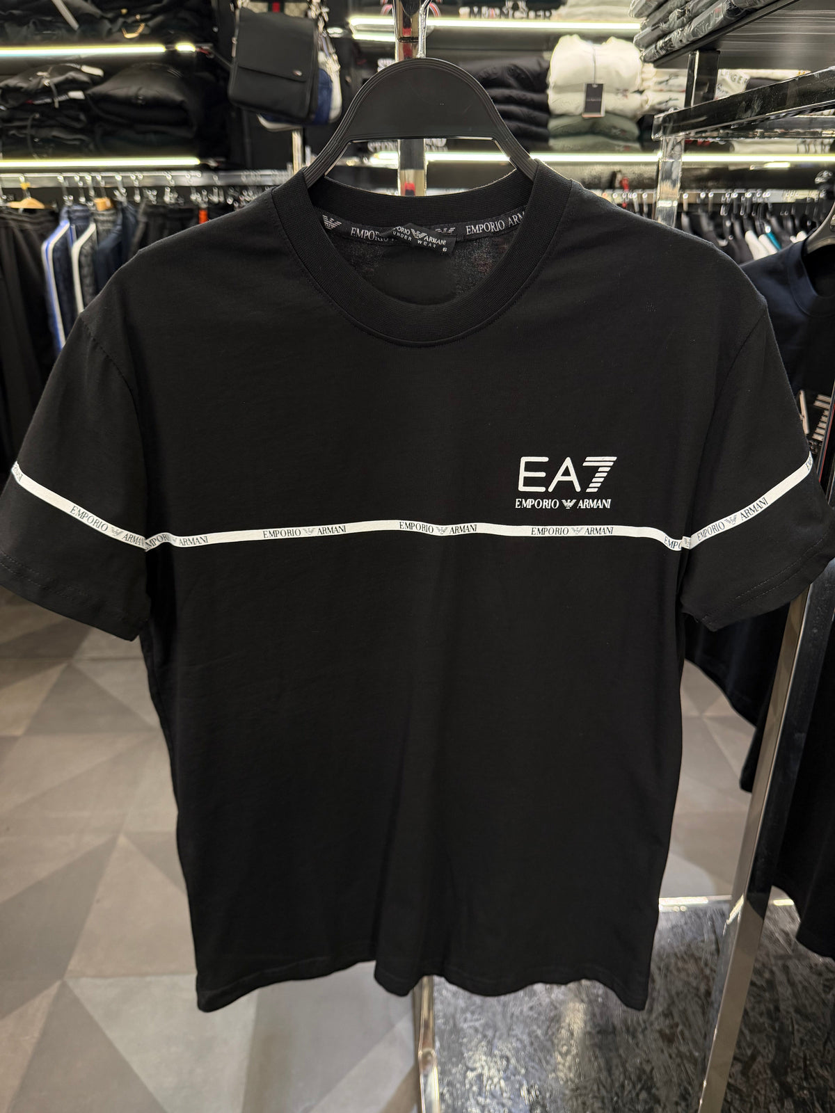 EA7  T-SHIRT 3A QUALITY