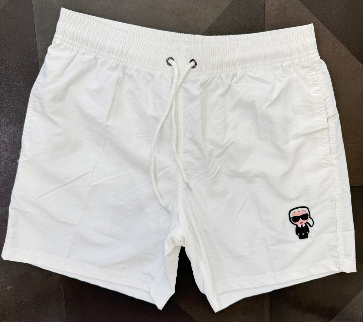 KARL LAGERFED - A864 ΜΑΓΙΟ