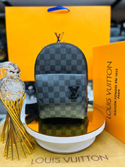 ΤΣΑΝΤΑΚΙ - 693