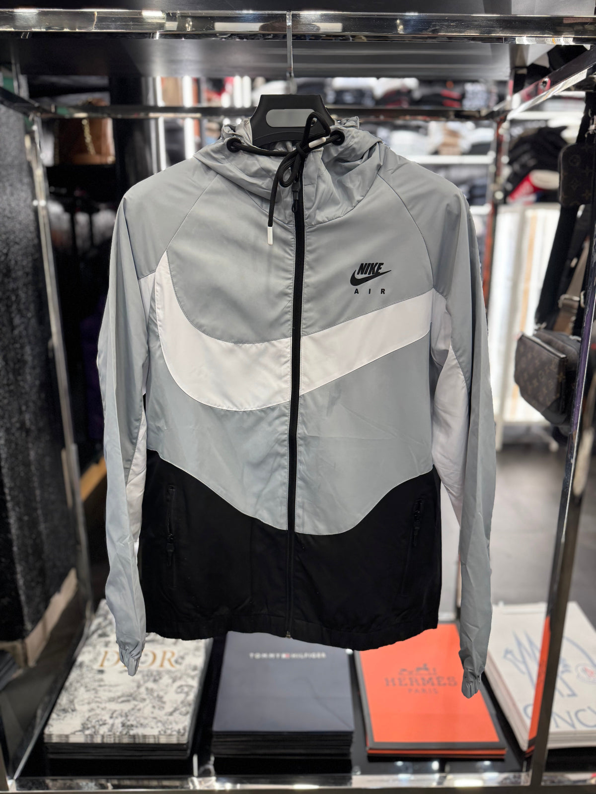 NIKE TM - ΖΑΚΕΤΑ