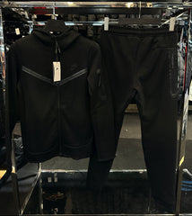 NIKE TECH FLEECE - ΣΕΤ ΜΑΥΡΟ - START SEASON
