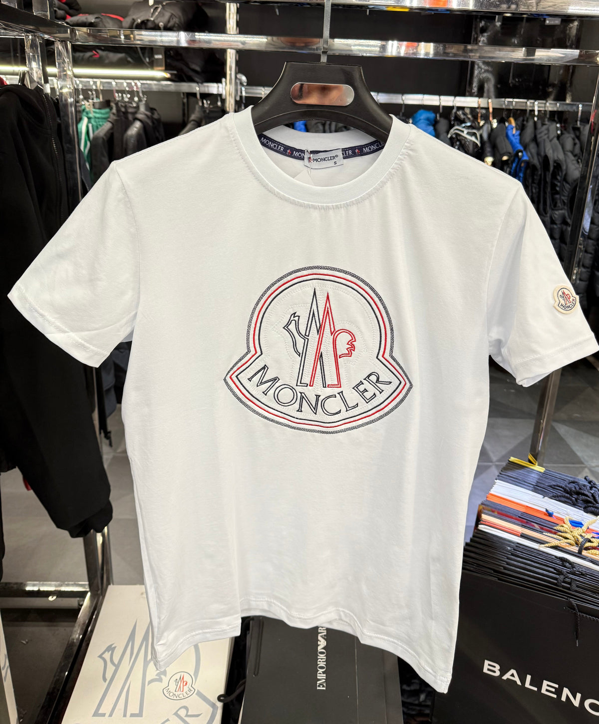T-SHIRT - CODE 0F612